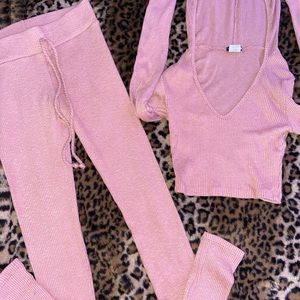 Fashion nova set in pink